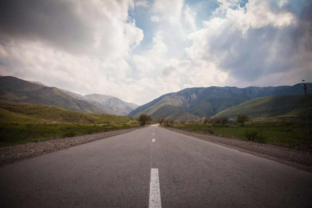 Фотообои Дорога расширяющая